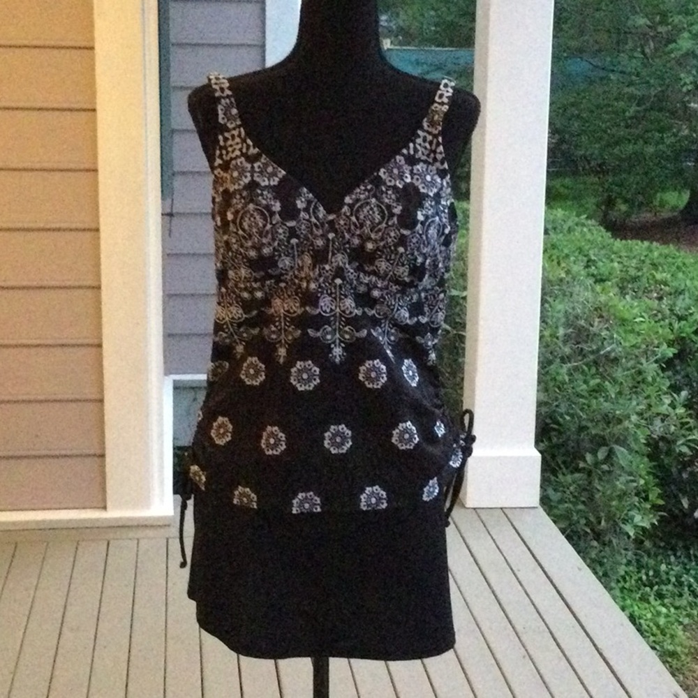 Black and White Patterned Tankini
